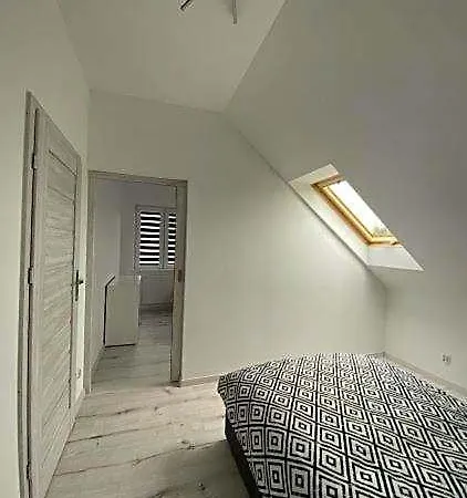 بيت خشبي Kamila